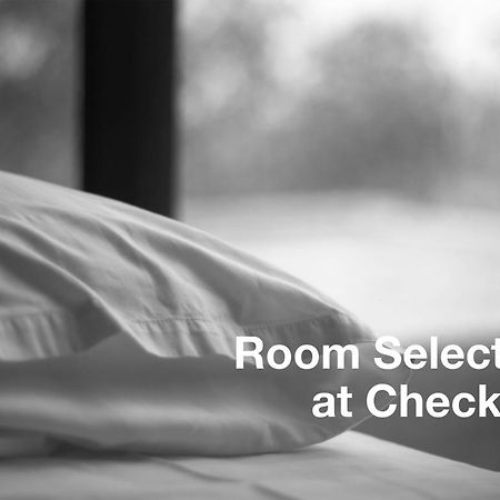 Surfside Inn Niagara Falls Room photo